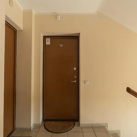 Kuosu With Private Parking At Centre Apartament *