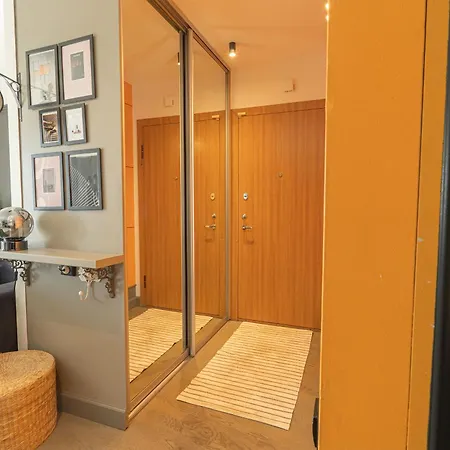 Apartament Kuosu With Private Parking At Centre Kłajpeda